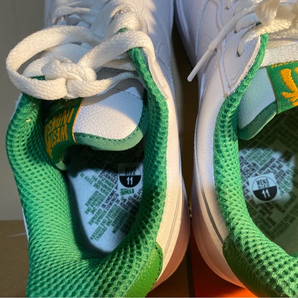 🔥 NIKE AIR FORCE ONE ‘WEST INDIES’ GREEN YELLOW MEN SIZE 11 DX1156100 NEW W/BOX - Picture 10 of 12